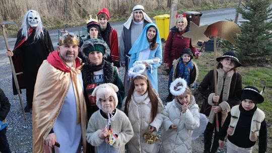 Kolędnicy odwiedzili mieszkańców Większyc. ZDJĘCIA Kolędnicy odwiedzili mieszkańców Większyc. ZDJĘCIA