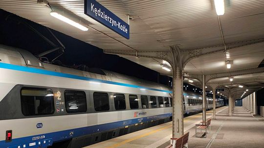 Kolejowa ciekawostka. Do Kędzierzyna-Koźla zawitało Pendolino. ZDJĘCIA i FILM