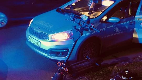 Kolizja z radiowozem i 7 tysięcy złotych mandatu - pościg za 32-latkiem na hulajnodze