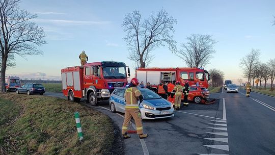 Kolizja z udziałem samochodu nauki jazdy na drodze krajowej nr 38