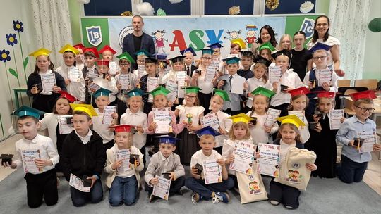 Konkurs edukacyjny dla dzieci „Asy z pierwszej klasy”. ZDJĘCIA