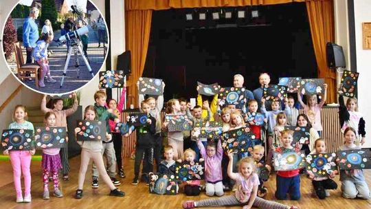 Kosmiczna Bajkolandia w Dziergowicach. Dzieci odkrywały tajemnice astronomii. ZDJĘCIA