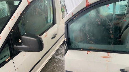 Ktoś zdewastował samochód OTOZ Animals w świąteczny poniedziałek