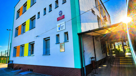 Kuratorium wiedziało o nagraniach, ale nie zbadało działań szkoły. Po roku zapowiedziało kontrolę