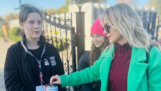 Kwesta na cmentarzach w Kędzierzynie-Koźlu na renowację mogił