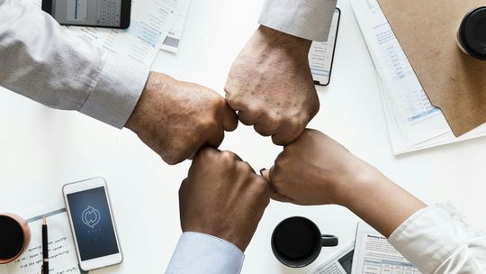 LEADER I LOKALNE GRUPY DZIAŁANIA LEADER I LOKALNE GRUPY DZIAŁANIA