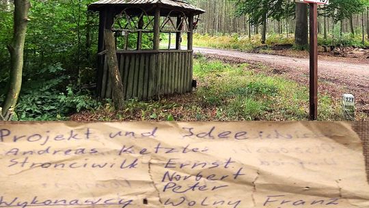 Leśna kapliczka Hubertus i tajemniczy list w butelce. ZDJĘCIA