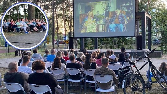 Letnie Kino Plenerowe wystartowało! Filmowy piątek na Blachowni rozpoczął wakacyjny cykl MOK-u