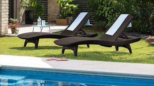 Leżanki ogrodowe – czy to dobre rozwiązanie?