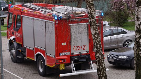 Lokatorka zasłabła w mieszkaniu, w którym wykryto tlenek węgla