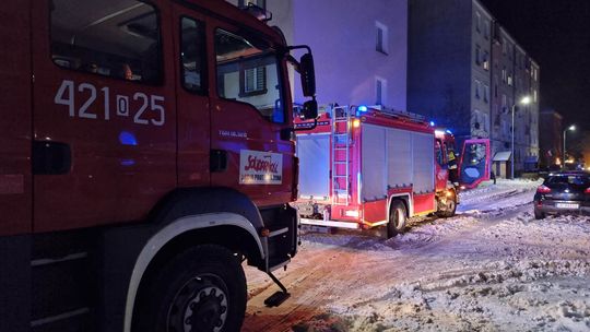 Lokatorzy czuli intensywny zapach gazu. Interweniowali strażacy