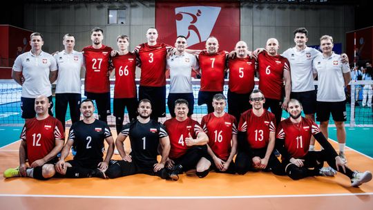 Łukasz Dąbrowski 10. wraz z kadrą Polski na mistrzostwach świata. ZDJĘCIA