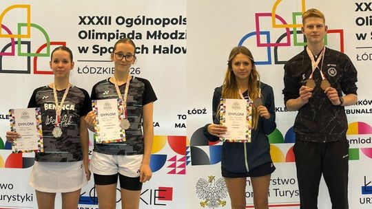 Maja Zmarz i Lena Maślanka z medalami na Ogólnopolskiej Olimpiadzie Młodzieży. ZDJĘCIA Maja Zmarz i Lena Maślanka z medalami na Ogólnopolskiej Olimpiadzie Młodzieży. ZDJĘCIA