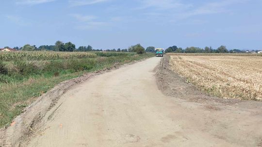 Malownicza trasa łącząca Długomiłowice i Dębową przechodzi przebudowę