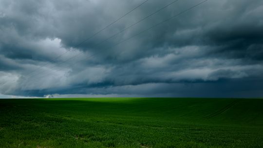Meteorolodzy ostrzegają przed dzisiejszymi burzami