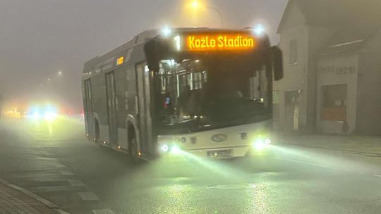 Mgła nad Kędzierzynem-Koźlem - widoczność miejscami poniżej 200 metrów Mgła nad Kędzierzynem-Koźlem - widoczność miejscami poniżej 200 metrów