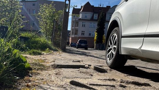 Milion złotych na modernizację ul. Zamkowej. Inwestycja ruszyła