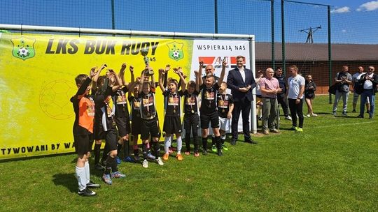 Młodzi piłkarze z Kędzierzyna-Koźla wygrali Gwardia Cup 2023