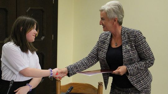 Młodzieżowa Rada Miasta obraduje już w pełnym składzie Młodzieżowa Rada Miasta obraduje już w pełnym składzie