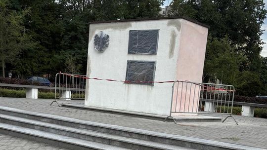 Modernizacja pomnika Powstańców Śląskich w Kędzierzynie