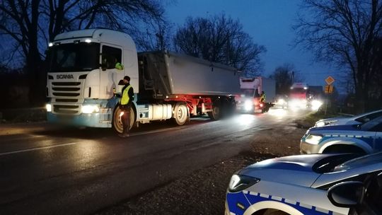 Mundurowi skontrolowali ponad pół tysiąca kierowców. Jeden wypił i wpadł