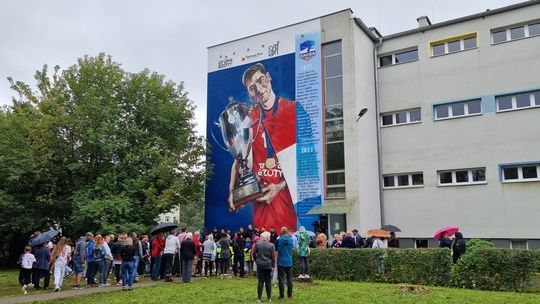 Mural poświęcony sukcesom siatkarzy Grupy Azoty ZAKSA odsłonięty