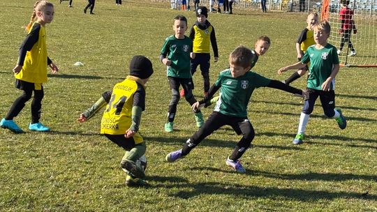 Najmłodsi opanowali stadion w Sławięcicach. Turniej „Bawi Nas Piłka” za nami. ZDJĘCIA Najmłodsi opanowali stadion w Sławięcicach. Turniej „Bawi Nas Piłka” za nami. ZDJĘCIA