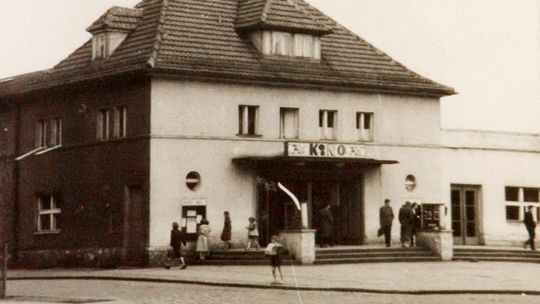 Najstarsze fotografie kozielskiego kina „Hel”