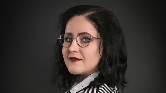 Napisała bestsellery o śmierci i pogrzebach. Teraz wydaje thrillery Napisała bestsellery o śmierci i pogrzebach. Teraz wydaje thrillery