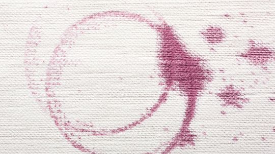 Naukowcy z ICSO Łukasiewicz odsłaniają kulisy badań nad detergentami – co naprawdę usuwa plamy? Naukowcy z ICSO Łukasiewicz odsłaniają kulisy badań nad detergentami – co naprawdę usuwa plamy?