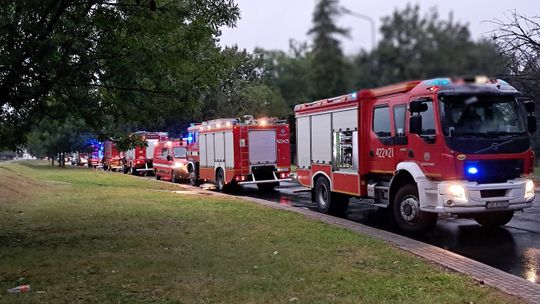 Nie przerwało żadnego wału przeciwpowodziowego w Koźlu Rogach