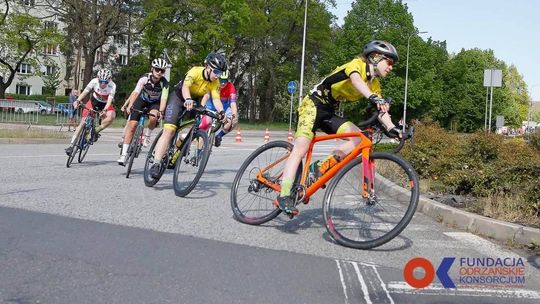 Niesamowity debiut Marii Orian. Uczennica ZS nr 1 na podium triathlonu w Krapkowicach