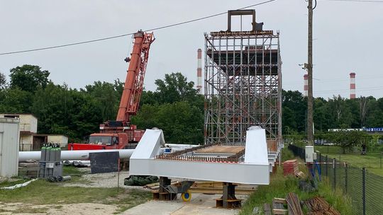 Nowa ścieżka rowerowa w Blachowni nabrała realnych kształtów. ZDJĘCIA