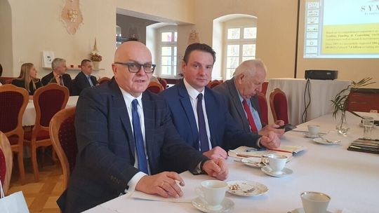 Nowe rozwiązania w Eko-energetyce. Śląscy samorządowcy w Izbicku