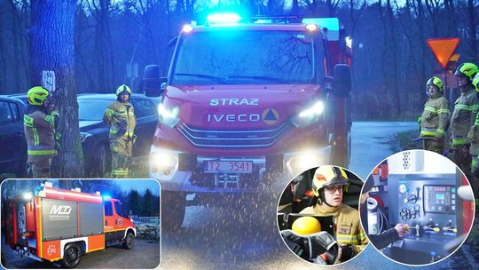 Nowy lekki wóz ratowniczo‑gaśniczy Iveco trafił do OSP Kotlarnia. ZDJĘCIA Nowy lekki wóz ratowniczo‑gaśniczy Iveco trafił do OSP Kotlarnia. ZDJĘCIA