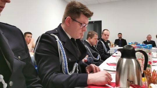 Strażacy z Cisowej wybrali władze i szykują się do 100-lecia jednostki Strażacy z Cisowej wybrali władze i szykują się do 100-lecia jednostki