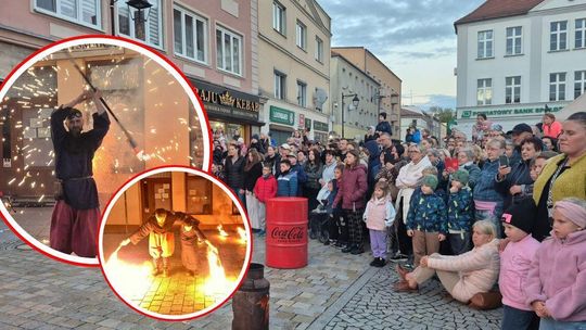 Ognisty finał Jarmarku św. Marcina w Koźlu! Mieszkańcom spodobało się wydarzenie na rynku. ZDJĘCIA