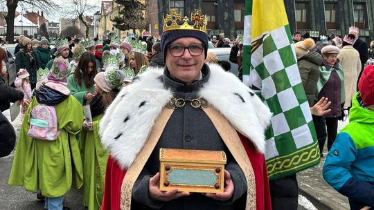 Orszak Trzech Króli przeszedł ulicami Kędzierzyna. ZDJĘCIA Orszak Trzech Króli przeszedł ulicami Kędzierzyna. ZDJĘCIA