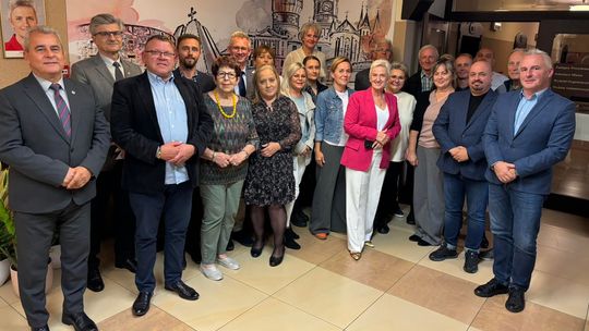 Ostatnia narada w tym składzie. Władze miasta spotkały się przedstawicielami Rad Osiedli. ZDJĘCIA