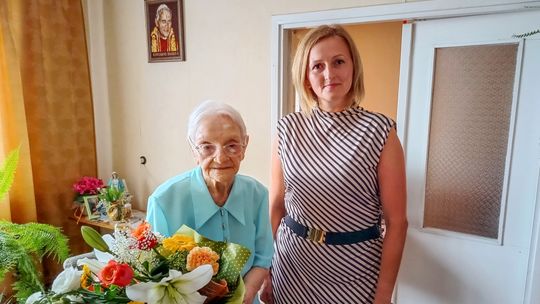 Pani Maria z Kędzierzyna-Koźla obchodzi swoje 102. urodziny!