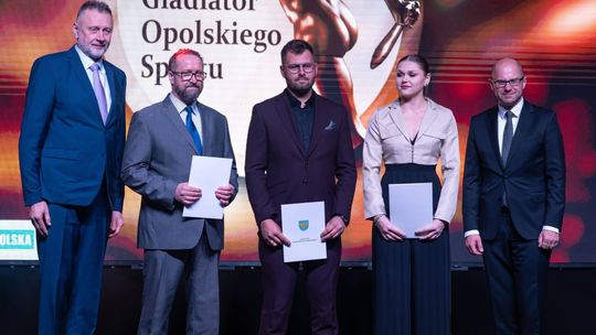 Pięciu przedstawicieli MUKS WOPR Kędzierzyn-Koźle uhonorowanych na Gali Gladiatorów Opolskiego Sportu