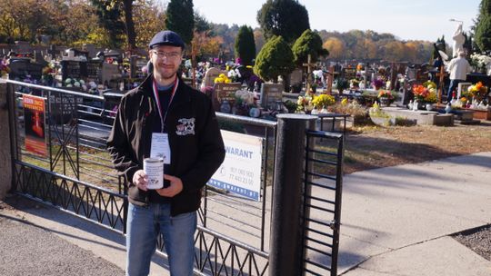 Pieniądze z kwesty wydali na renowację grobów. ZDJĘCIA