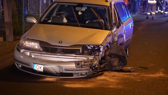 Pijany kierowca rozbił cztery samochody