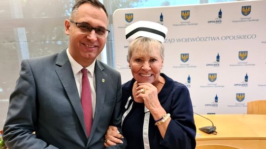 Podziękowania dla wszystkich pielęgniarek i położnych