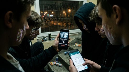 Policja dementuje doniesienia o rzekomym internetowym challenge’u