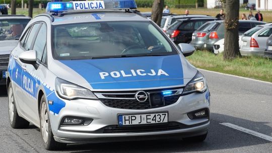 Policja karze pirata drogowego. Jechał 176 km/h na "dziewięćdziesiątce" w Długomiłowicach