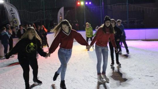 Półkolonie zamiast lekcji. Ferie zimowe coraz bliżej