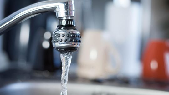 Poranne problemy z wodą w Kędzierzynie-Koźlu. Wszystko przez awarię wodociągu