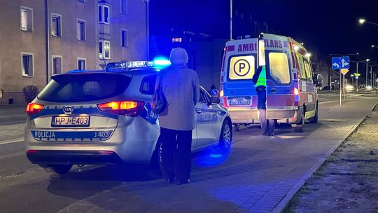 Potrącenie pieszej na przejściu. Poszkodowana trafiła do szpitala