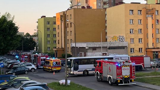 Pożar mieszkania na 5 piętrze w wieżowcu przy ul. Kosmonautów